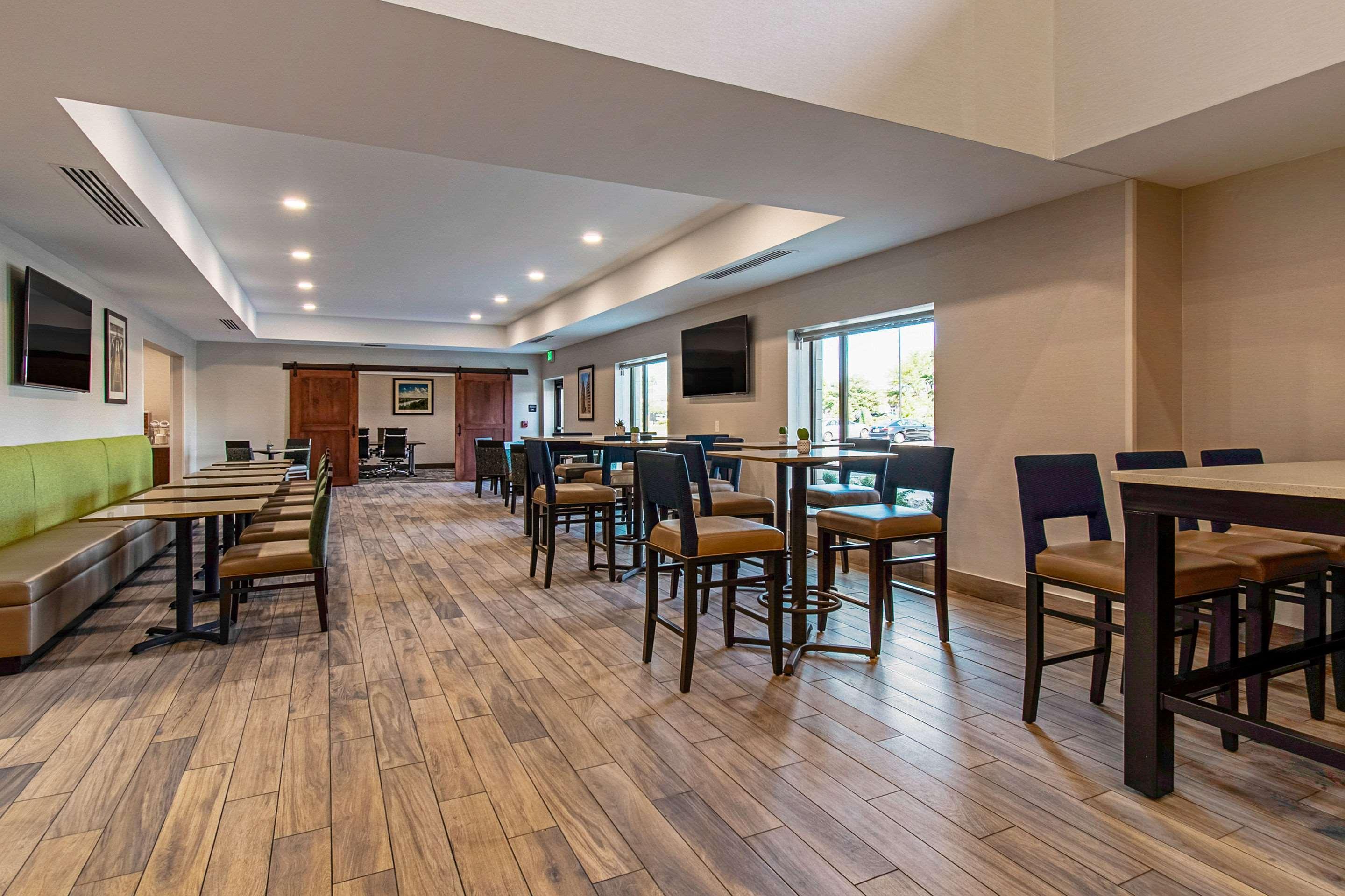 Comfort Suites Grove City - Columbus South Exterior foto